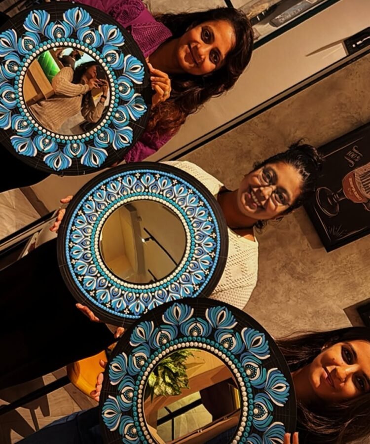 ✨ Mirror Mandala Workshop – Today’s Creative Journey 🪞🎨It was such a heartwarming and magical (4)