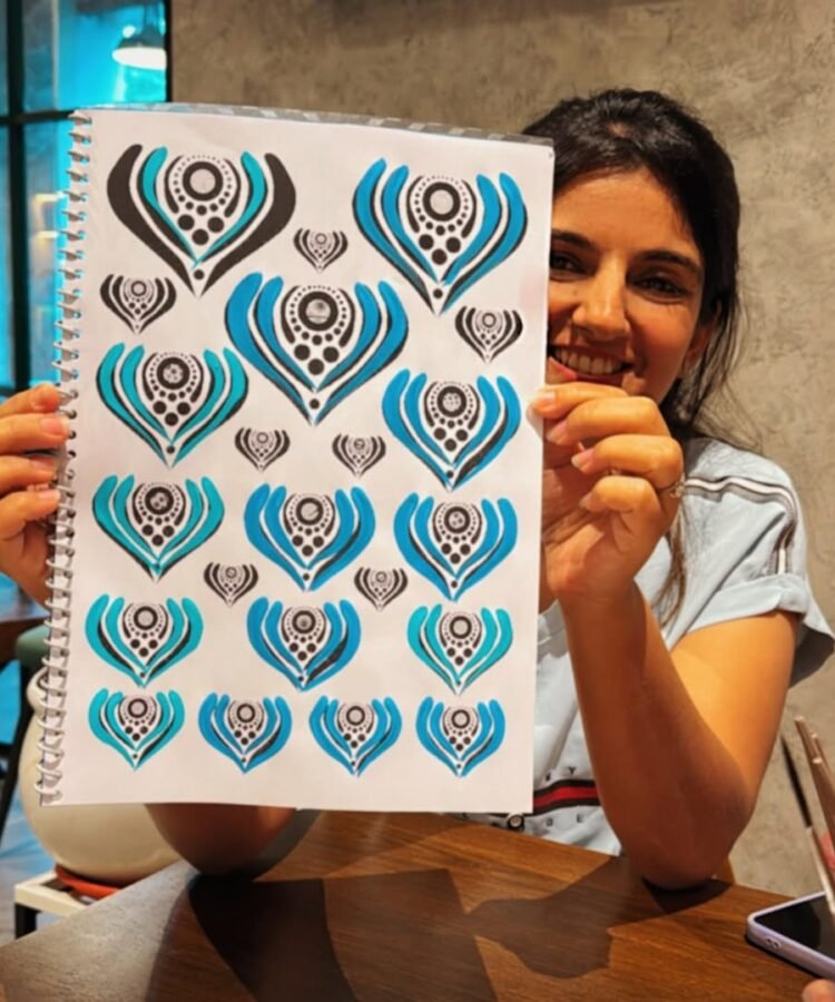✨ Mirror Mandala Workshop – Today’s Creative Journey 🪞🎨It was such a heartwarming and magical (6)